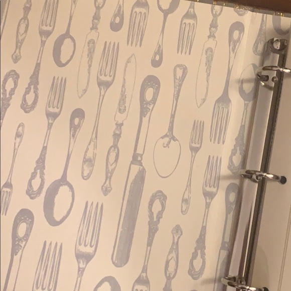 Recipe book new but with defects please see pics! - Picture 2 of 9